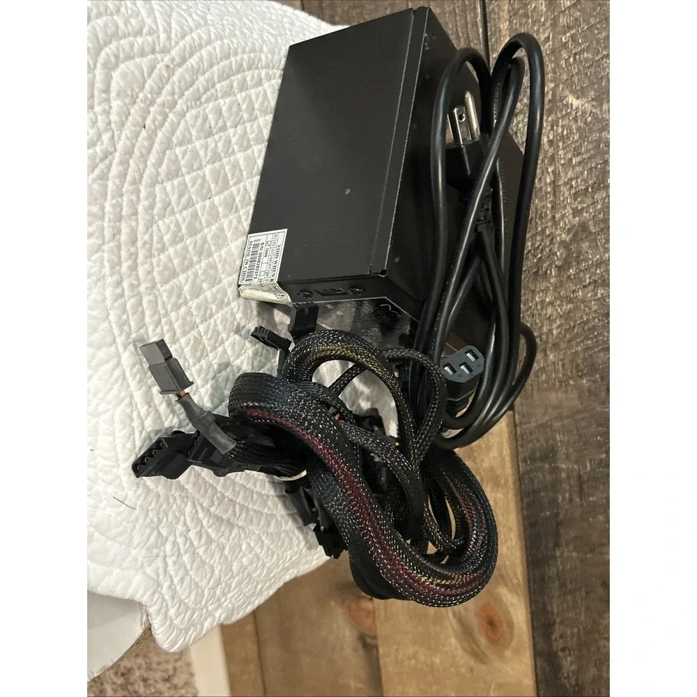 APEVIA WIN-500XSPX‎ 500W POWER SUPPLY W/box Working